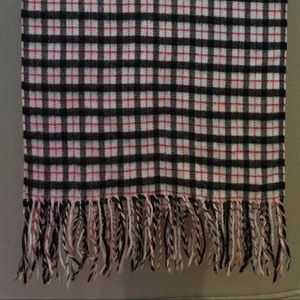 Checked Scarf with Fringe